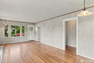 516 S Washington Ave, Centralia, WA 98531 - Photo 4