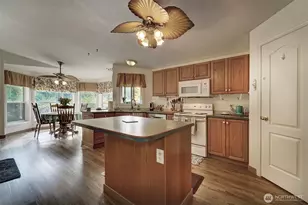 462 NW Equestrian Dr, Poulsbo, WA 98370 - Photo 14