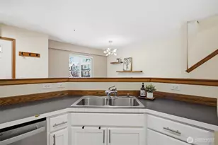 4047 Eliza Ave, Bellingham, WA 98226 - Photo 10