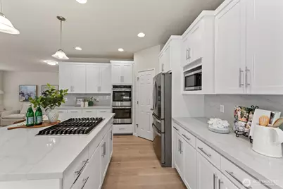 9118 NE 160th Pl, Bothell, WA 98028 - Photo 8