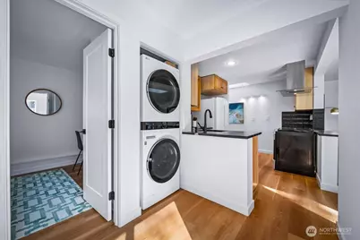 14346 Interlake Avenue N, Seattle, WA 98133 - Photo 22