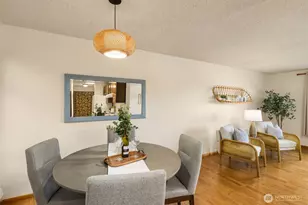 7064 35th Ave NE, Seattle, WA 98115 - Photo 6