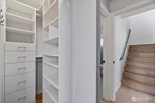 2440 NW 60th St, Seattle, WA 98107 - Photo 18