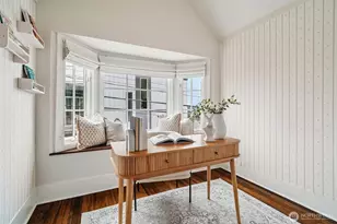 1009 W Crockett St, Seattle, WA 98119 - Photo 22