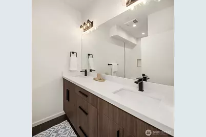 5253 California Avenue SW #B, Seattle, WA 98136 - Photo 18