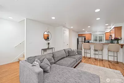 8509 Midvale Avenue N #C, Seattle, WA 98103 - Photo 12