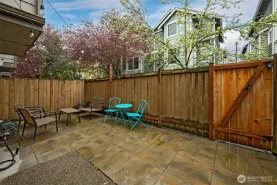 8509 Midvale Avenue N #C, Seattle, WA 98103 - Photo 26