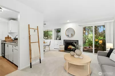 3033 127th Place SE #I11, Bellevue, WA 98005 - Photo 4