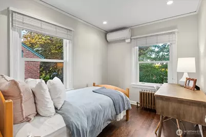 4124 Burke Avenue N, Seattle, WA 98103 - Photo 26