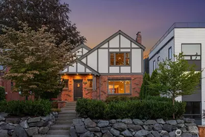 4124 Burke Avenue N, Seattle, WA 98103 - Photo 1