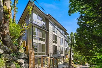 3819 C Fremont Avenue N, Seattle, WA 98103 - Photo 1