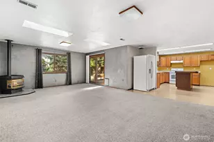 857 Westminster Dr NE, Olympia, WA 98516 - Photo 12