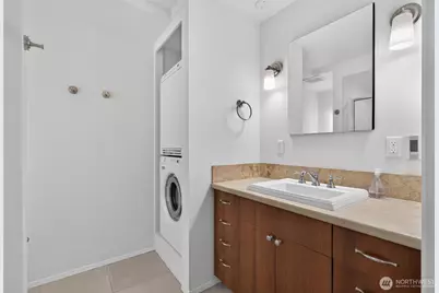 3608 26th Place W #301, Seattle, WA 98199 - Photo 28