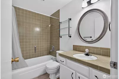 3608 26th Place W #301, Seattle, WA 98199 - Photo 34