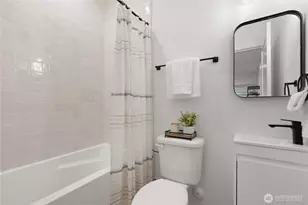 3819 A Fremont Ave N, Seattle, WA 98103 - Photo 24