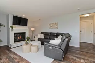 709 Victor St, Enumclaw, WA 98022 - Photo 14