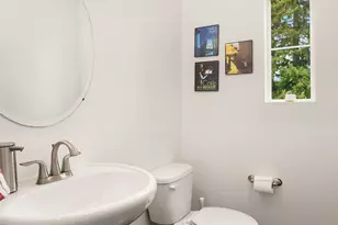6576 High Point Dr SW, Seattle, WA 98126 - Photo 18
