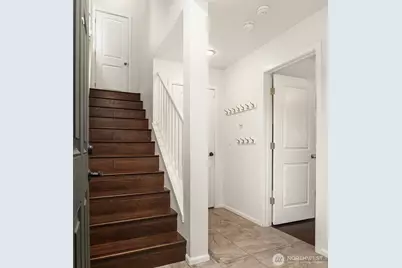 6576 High Point Drive SW, Seattle, WA 98126 - Photo 4