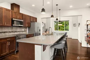 6576 High Point Dr SW, Seattle, WA 98126 - Photo 14