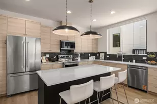 3007 S Dakota St, Seattle, WA 98108 - Photo 8