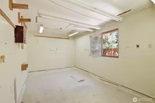 10831 56th Pl W, Mukilteo, WA 98275 - Photo 30