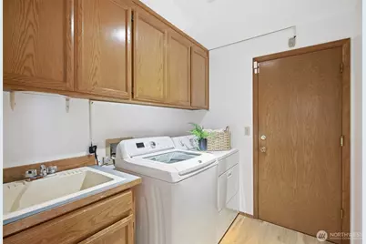 10831 56th Place W, Mukilteo, WA 98275 - Photo 20