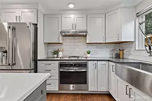 3317 216th Pl SE, Sammamish, WA 98075 - Photo 10