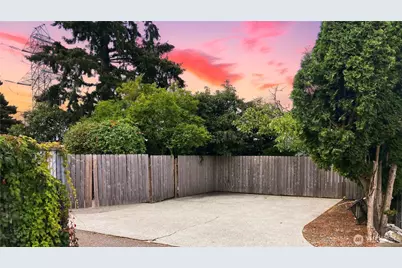 1006 Grant Avenue S, Renton, WA 98057 - Photo 32