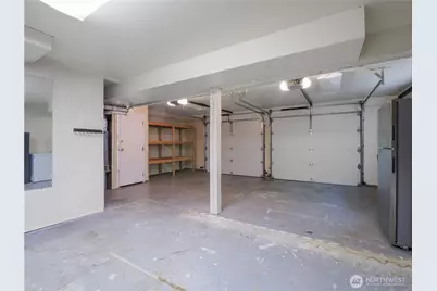1006 Grant Avenue S, Renton, WA 98057 - Photo 28
