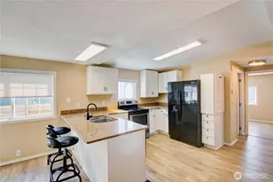 700 N Reed St, Sedro Woolley, WA 98284 - Photo 8