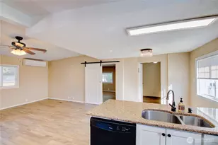 700 N Reed St, Sedro Woolley, WA 98284 - Photo 10
