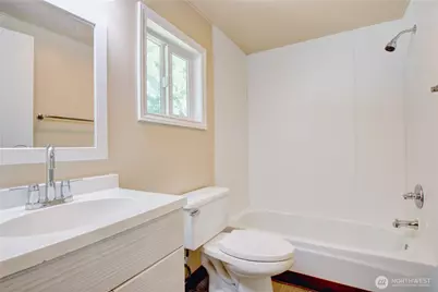 700 N Reed Street #6, Sedro Woolley, WA 98284 - Photo 14