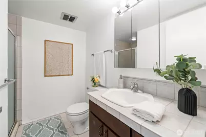 18001 NE 10th Street, Bellevue, WA 98008 - Photo 28