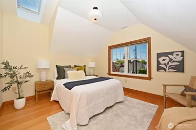 8046 18th Avenue NW, Seattle, WA 98117 - Photo 10