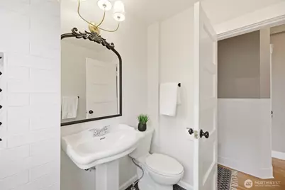2018 Oakes Avenue, Everett, WA 98201 - Photo 14