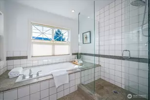 518 Prospect St, Seattle, WA 98109 - Photo 24