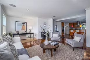 518 Prospect St, Seattle, WA 98109 - Photo 2