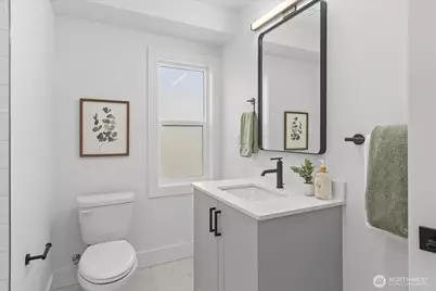 10322 Ashworth Avenue N, Seattle, WA 98133 - Photo 22