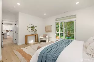 16761 NE Sanwick Pl, Bainbridge Island, WA 98110 - Photo 18