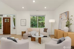 16761 NE Sanwick Pl, Bainbridge Island, WA 98110 - Photo 6