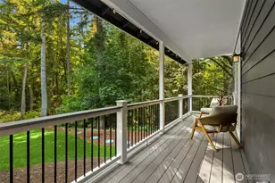 16761 NE Sanwick Pl, Bainbridge Island, WA 98110 - Photo 20