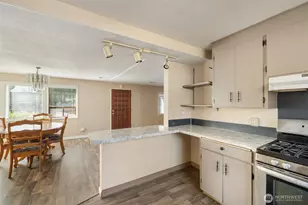 1819 S 17th St, Tacoma, WA 98405 - Photo 8
