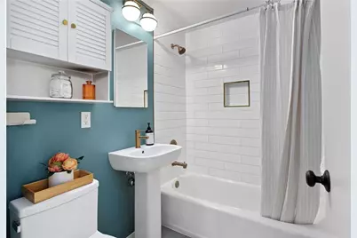 8438 41st Avenue SW, Seattle, WA 98136 - Photo 16