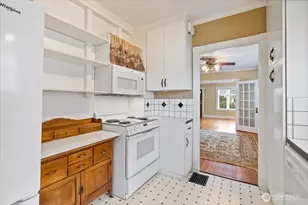 2020 Lombard Ave, Everett, WA 98201 - Photo 10