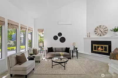 10 143rd Avenue SE, Bellevue, WA 98007 - Photo 4