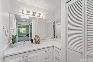 10 143rd Ave SE, Bellevue, WA 98007 - Photo 20