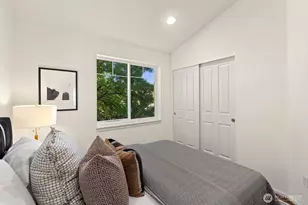 12721 SE 41st Pl, Bellevue, WA 98006 - Photo 14