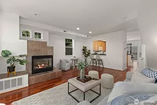 12721 SE 41st Pl, Bellevue, WA 98006 - Photo 4