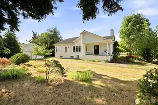 1519 9th St, Anacortes, WA 98221 - Photo 2