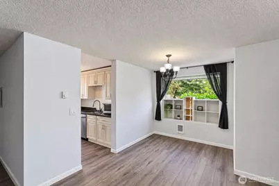 1721 SW 318th Place #48A, Federal Way, WA 98023 - Photo 4